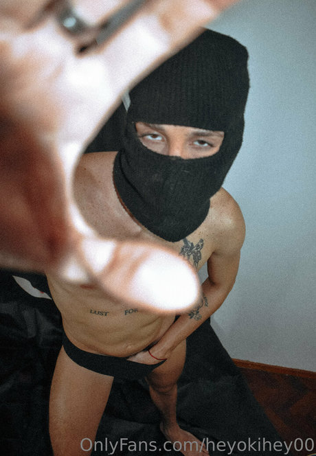 heyokihey00 nude pornstar archive