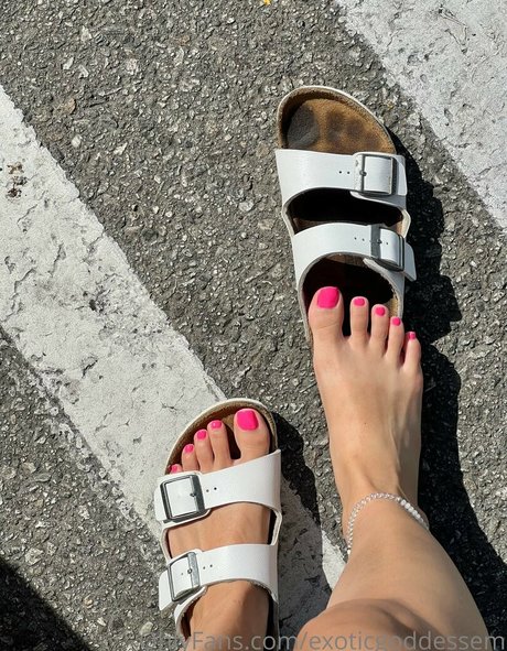 waitress onlyfans beautiful naked picture