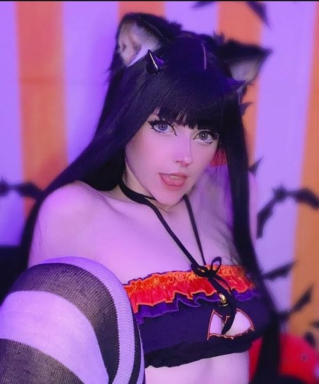 Karro model beautiful picture