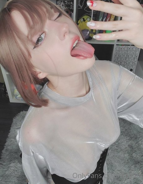 Tulpina model naked gallery