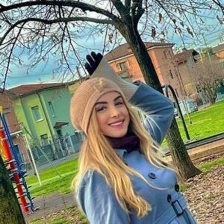 Elloah Guedes high quality pornstar photos