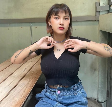 twoddddkid model pornographic photos