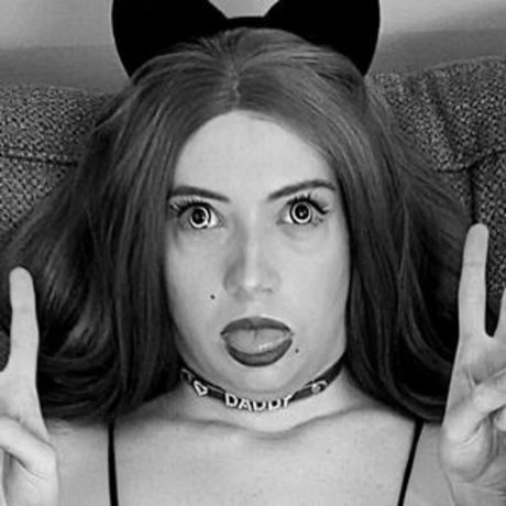 kaileyaustin naked model pics