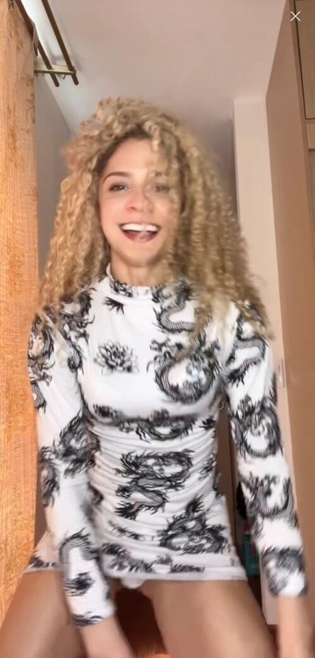 official miel pornographic actress pic