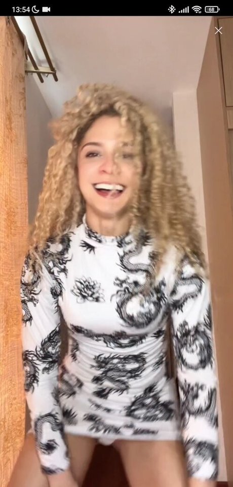 official miel pornstar pretty gallery