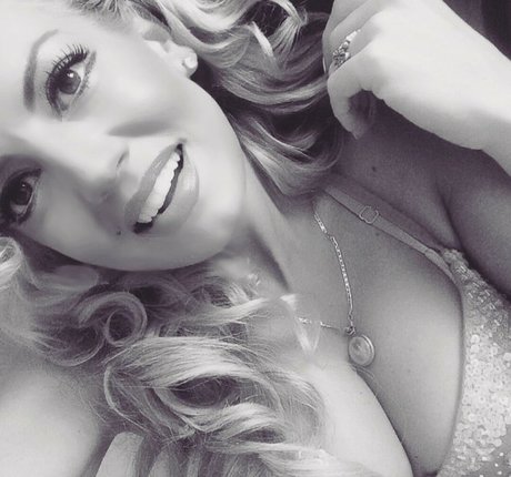 petite girls onlyfans hot naked pics