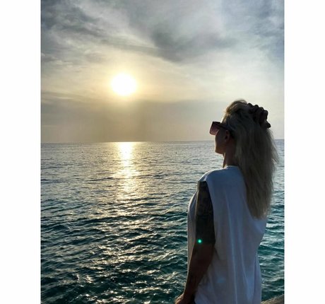 xxx asian onlyfans hd image