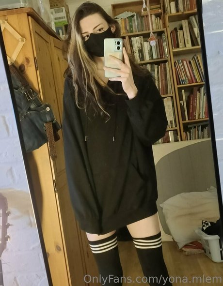 yona mlem sex star photo