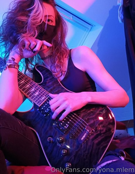 yona mlem star erotic gallery