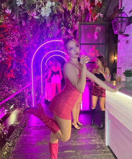 Jayden Bartels nice model pic