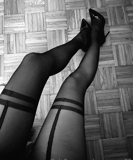 sonyarose00 adult star archive