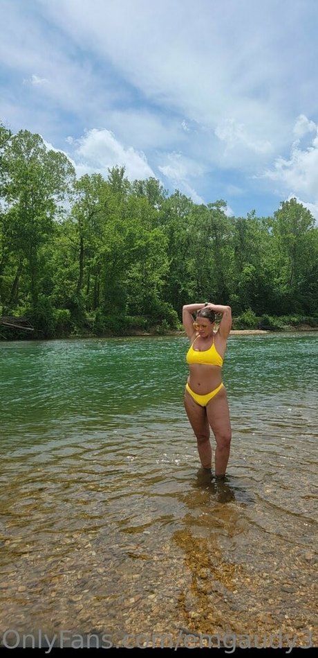 emgaudy3 model nude gallery