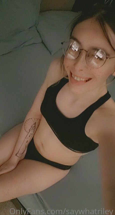 saywhatriley hot pornstar photo