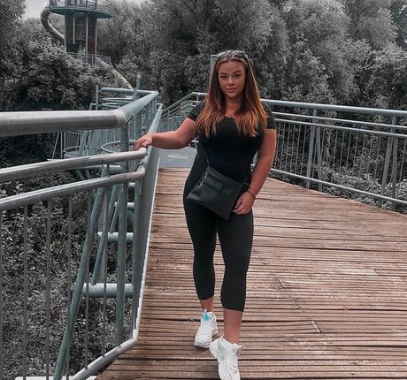 strawberry milk onlyfans art xxx galleries