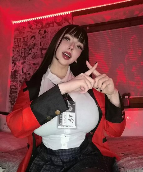 Eilse Deinsee model nice image