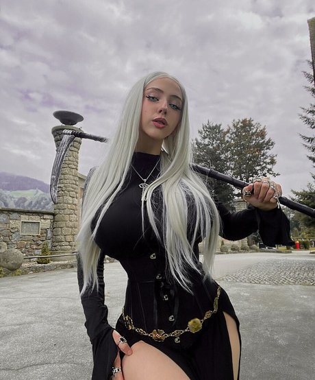 Eilse Deinsee hd star photos