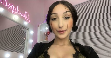 alexagomez16 pornstar top photo