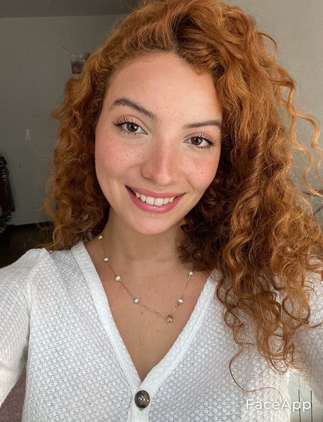 big tits brunette onlyfans best images