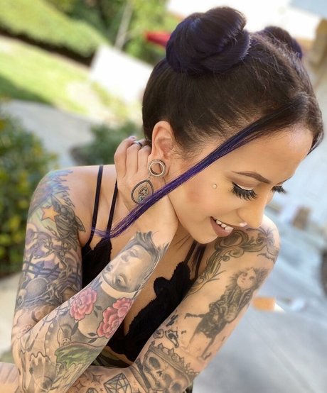 meghanelle pornstar nude pic