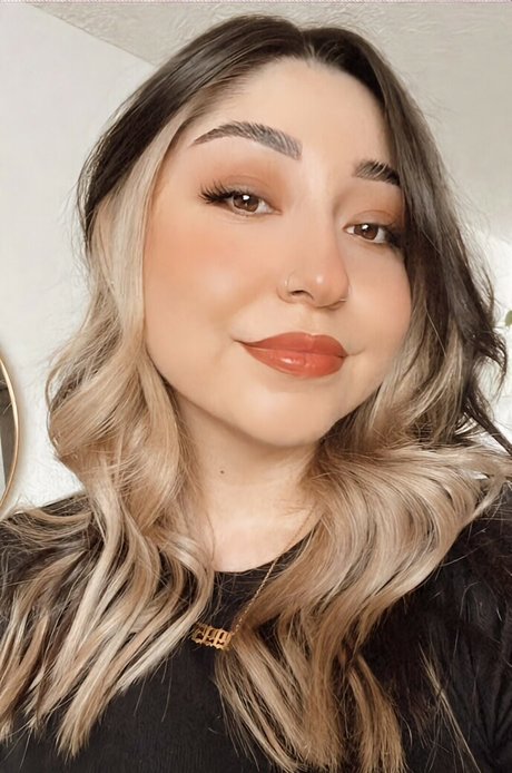 Jennjealousy erotic actress gallery