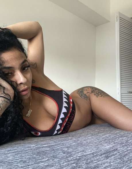 therealchile erotic model photos