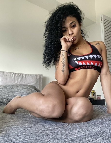 therealchile exclusive model image