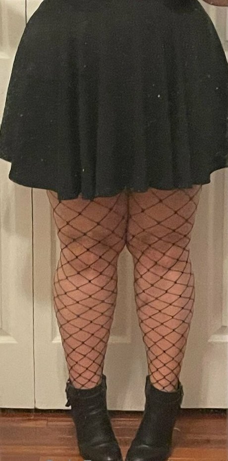 taerap model nudes photos