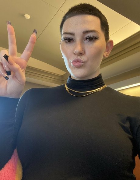 blonde wife onlyfans porno photo