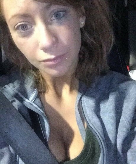 pregnant threesome onlyfans beautiful naked images