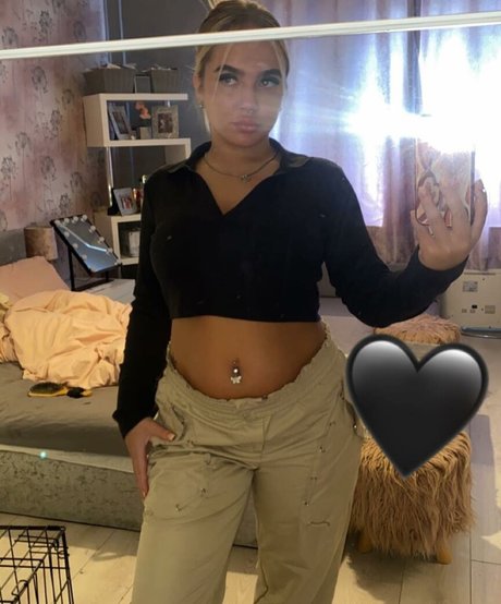 Caoimheeee model xxx pics