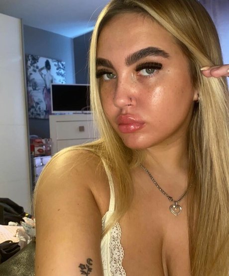 Caoimheeee pornstar best image