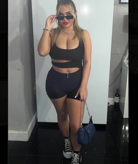 Caoimheeee Photo Gallery