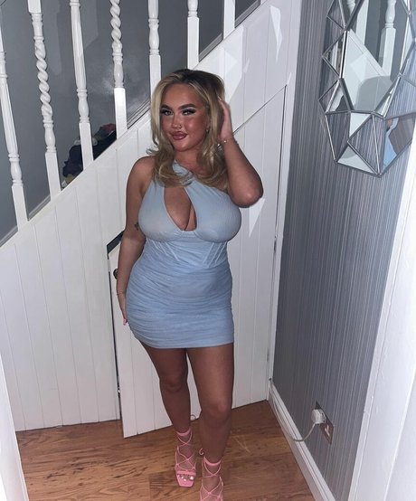 Caoimheeee xxx actress gallery