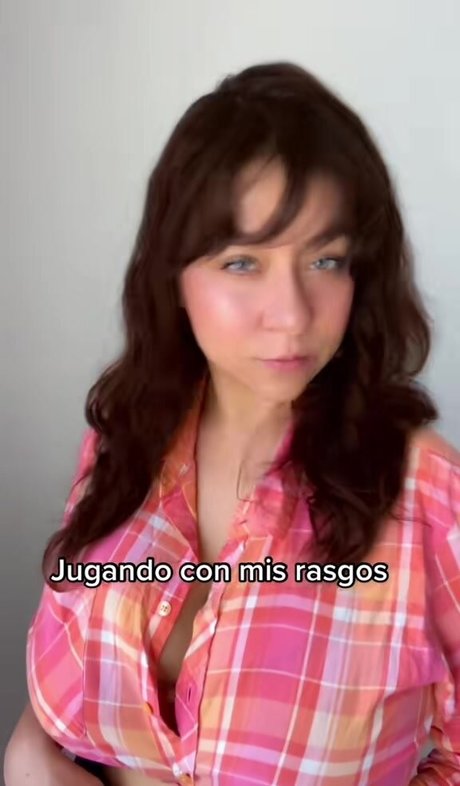 Josahandry Lia model beautiful pictures