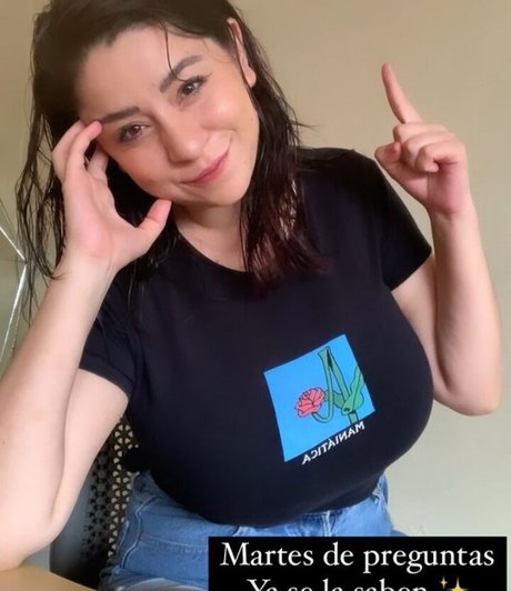 Josahandry Lia sex pornstar gallery