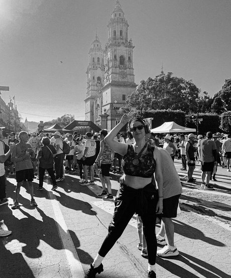 Josahandry Lia sexy star pics