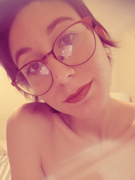 Hailey Noelle model sexy pics