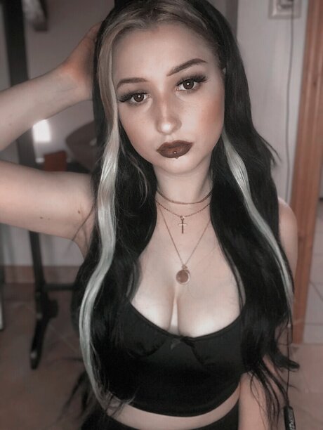 Sina Rari pornstar hd archive