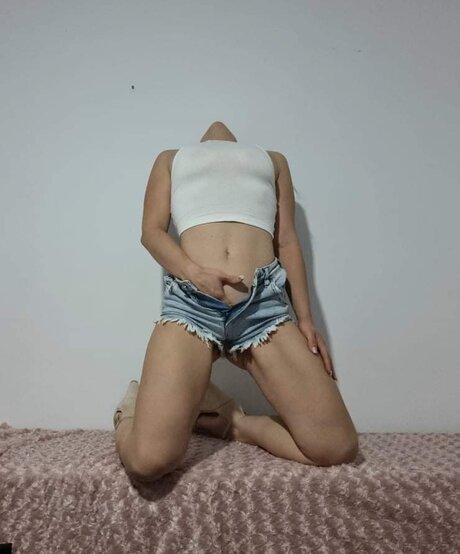 Maya Patricia free beautiful model image