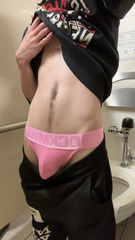 BottomBoiNate nice star photo