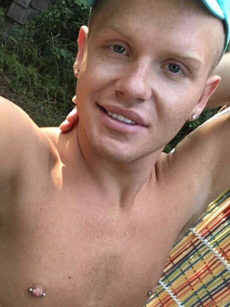 Elijah Dawson model nude galleries