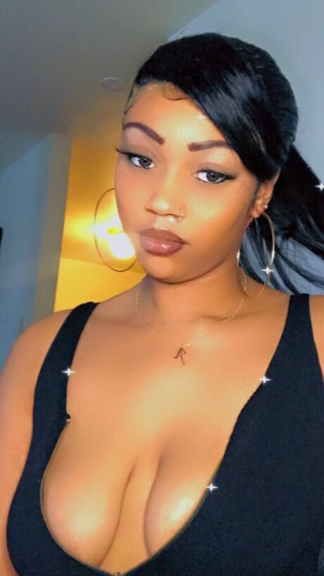 Kola Cold_ exclusive model images