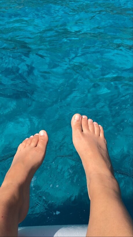 _ESHY_ xxx pornstar picture