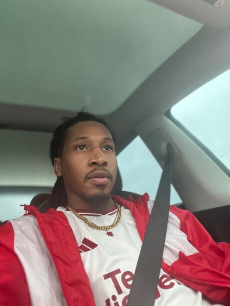 Kaylon Tshikunguile pornstar nude photos