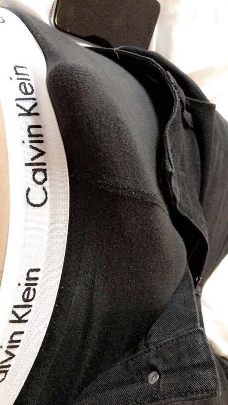 mrladiva pornstar nude photos