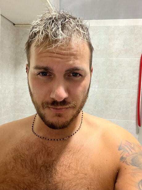 MR L pornstar adult archive