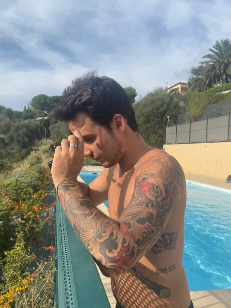 LongPleasure pornstar hot photos