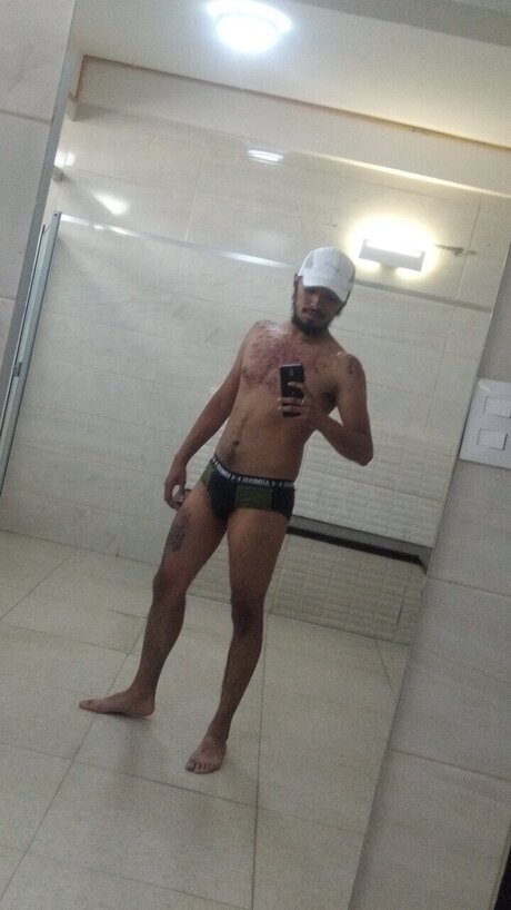 Activo model xxx photos