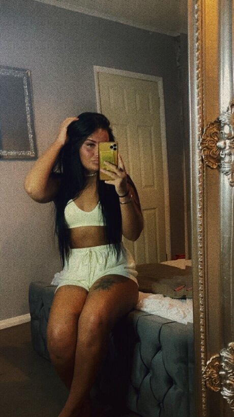 lucyanne adult star picture