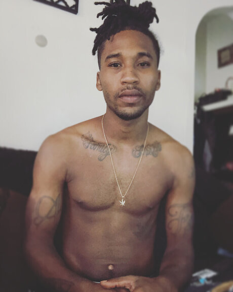 shemale fucks girl onlyfans sexy galleries